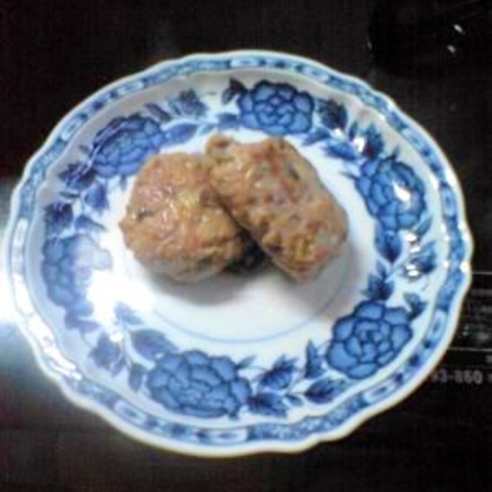 とってもおいしい 大人ハンバーグ 独活入り レシピ 作り方 By 料理とお酒と犬がすき 楽天レシピ とってもおいしい 大人ハンバーグ 独活入り レシピ 作り方 By 料理とお酒と犬がすき 楽天レシピ